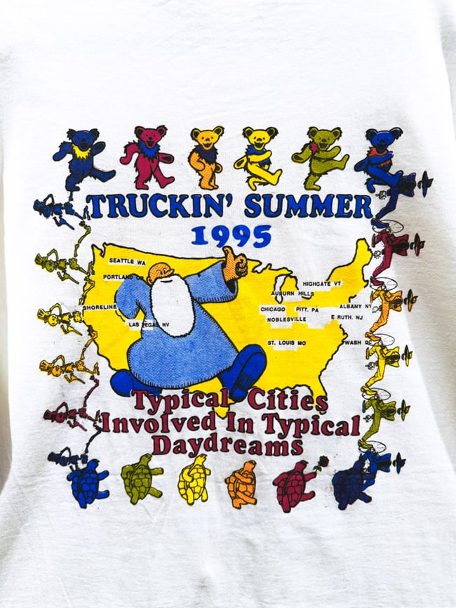 Grateful Dead 1995 Summer Tour Truckin’ Lot T-Shirt - Size XL+
