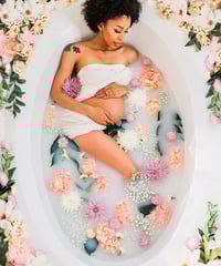 Image 2 of 4oz Honey Oat Milk Bath  