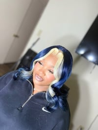 Image 1 of Lady Bob Wigs