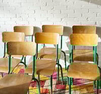 Image 1 of Chaise d’écolier 