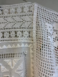 Image 10 of Daisy shirt, white (one size)