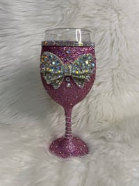 “Pretty In Pink” Wine Glass