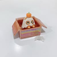 Image 4 of Glow in dark picture holder orange cat in the box ceramic keepsake (rainbow effect)