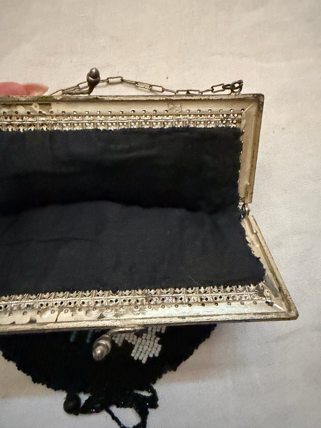 1920s hand beaded art deco bohemian purse bag glass