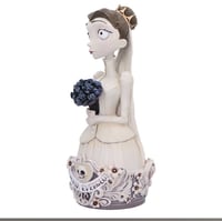 Image 6 of CORPSE BRIDE VICTORIA BUST 27.9CM