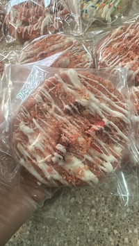 Image 3 of Strawberry N Cream Crunch 