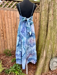 Image 2 of Tie Back Maxi Small