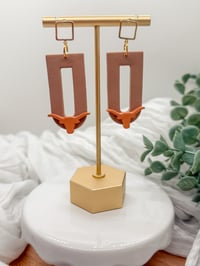 Bevo Dangles
