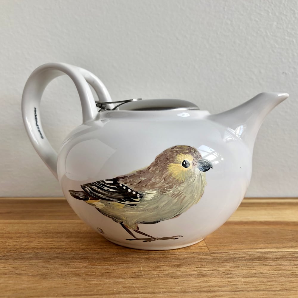 Forty Spotted Pardalote Teapot