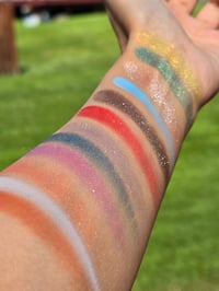 Image 9 of CYBER SAGA Palette 12 Shades