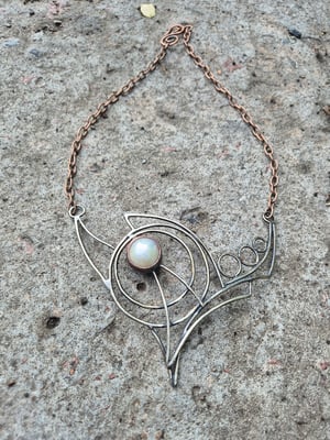 Pearl necklace 