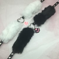 Image 2 of Fuzzy Collar 🐈‍⬛🐶 