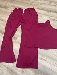 X-Large 2 pc lounge set *never worn