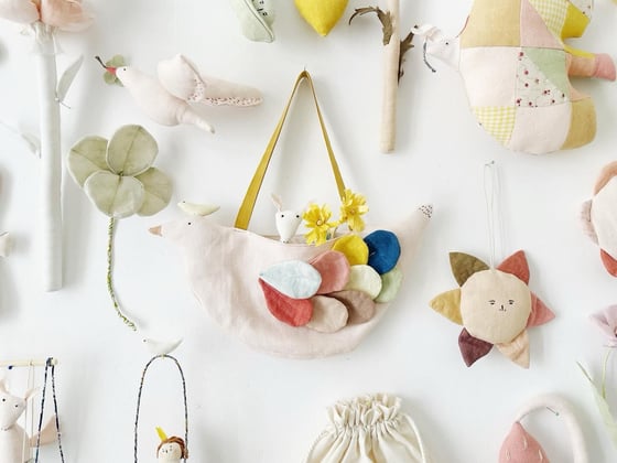 Image of Bird wall pocket 