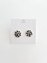 Paire de boucles d'oreilles céramique puces XL riz noir