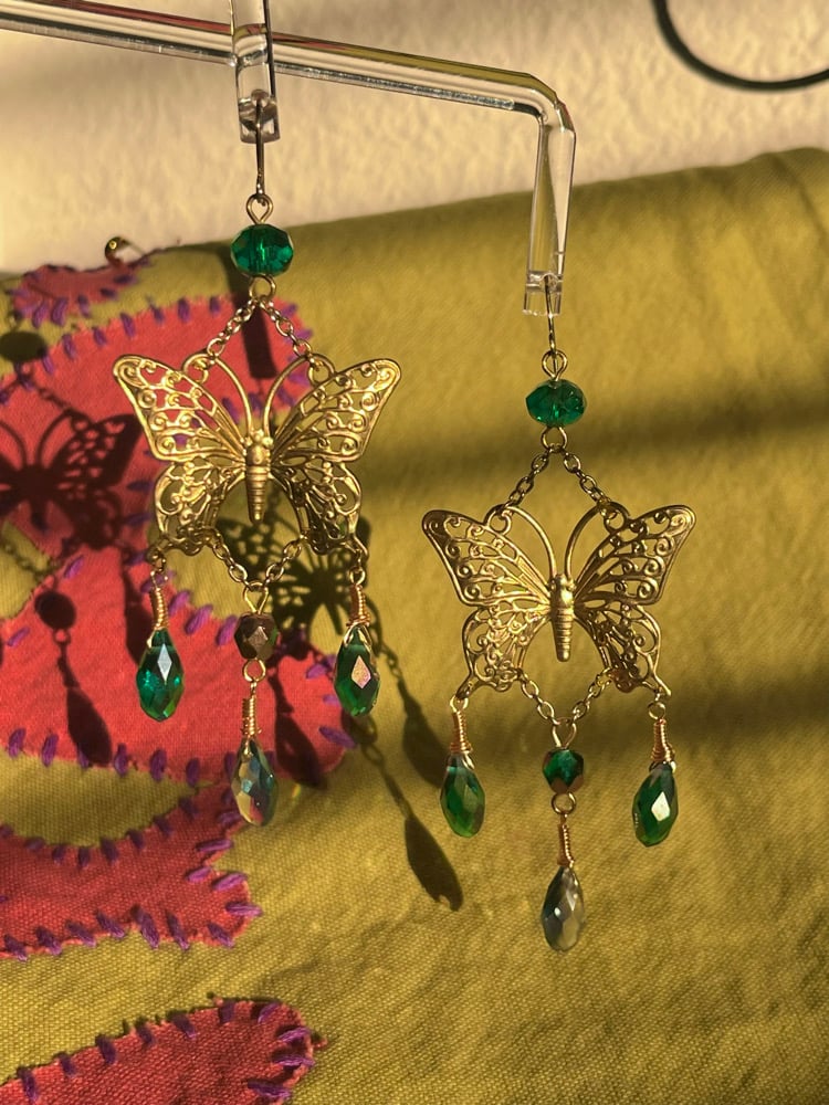 Image of esmeralda paru paro