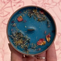 Image of rainwater aloe scented tin candle