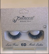 Image 1 of Princess 6D mink Eyelashes A05