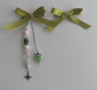 Image 4 of Bow clips>•<