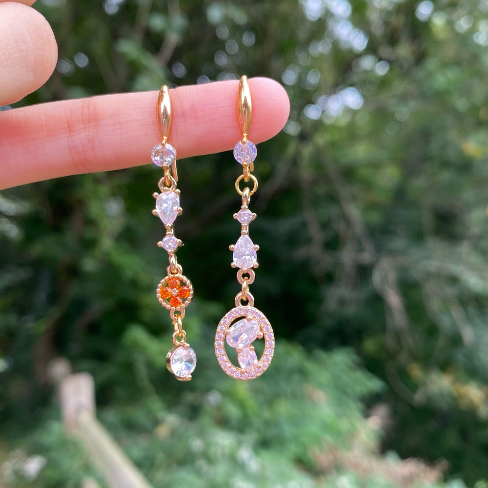 Image of Treasure Box Trinkets Earrings 💕✨🌻🦋