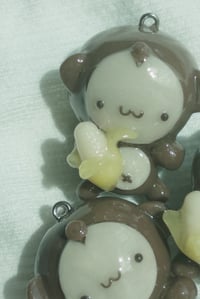 Image 3 of monkey keychain [MADE TO ORDER]