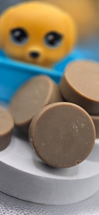 Image 3 of Mochi Shampoo