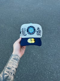 Image 2 of AQUA BRIM TRI TONE SEATTLE MARINERS CUSTOM FITTED CAP