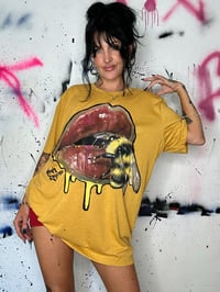Image 3 of “MY SWEET HONEYBEE” CUSTOM PAINTED T-SHIRT XL