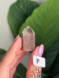 Image 6 of MINI INCLUSION QUARTZ TOWERS -BRAZIL-