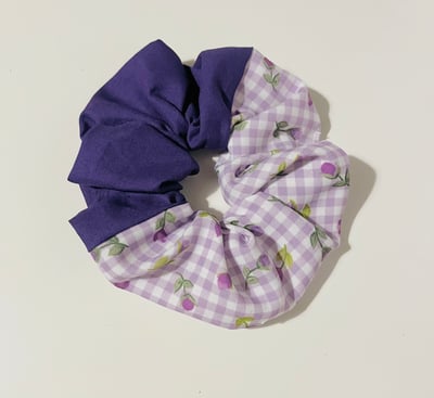 Image of “Gingham Garden” Scrunchie