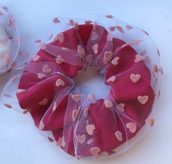 flock of hearts double scrunchie 