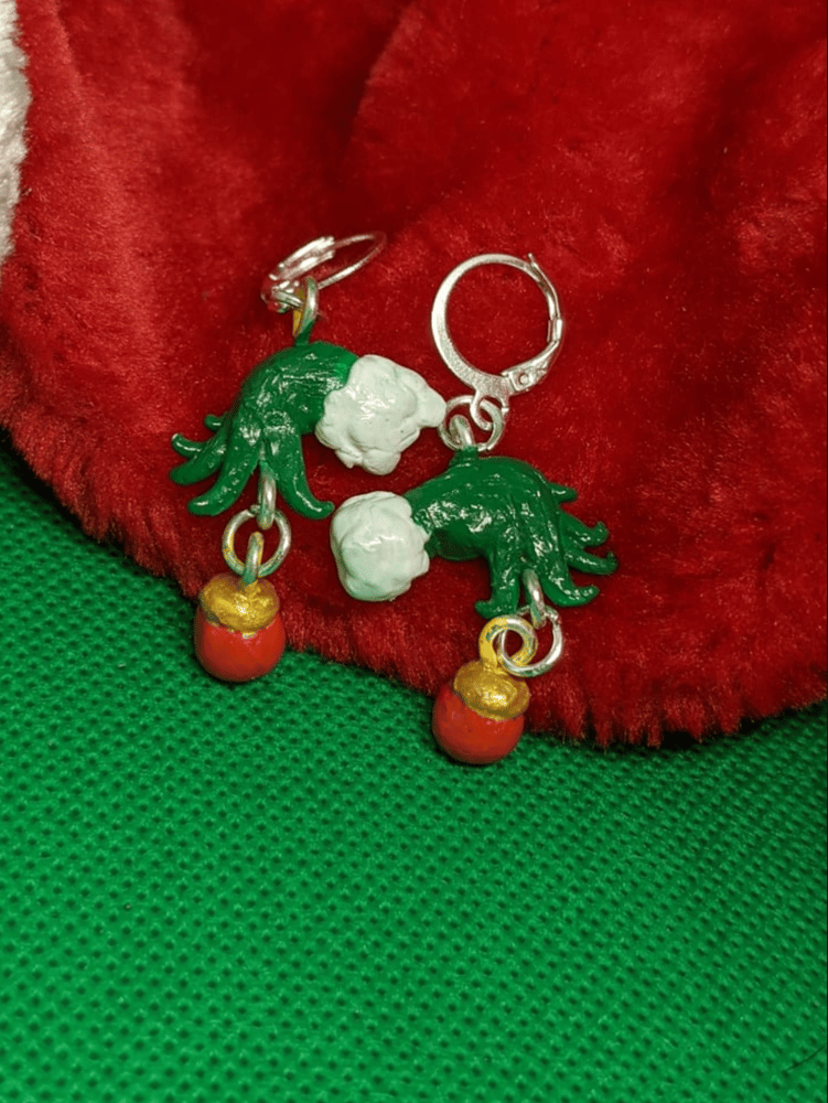 Image of "Stealing Christmas" Jewelry 