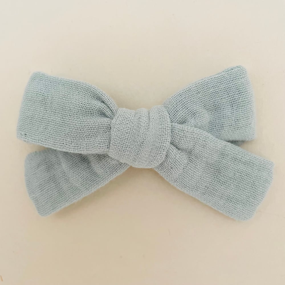 Image of Barrette Bertille double gaze vert sauge clair