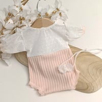 Image 4 of Newborn girls set with headband | Fiorenza | beige | short sleeves | baby pink | white