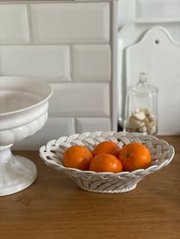 Image 1 of Corbeille en céramique tressée