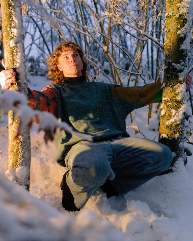 Pullover All Over the Place Signals From Afar BLUE