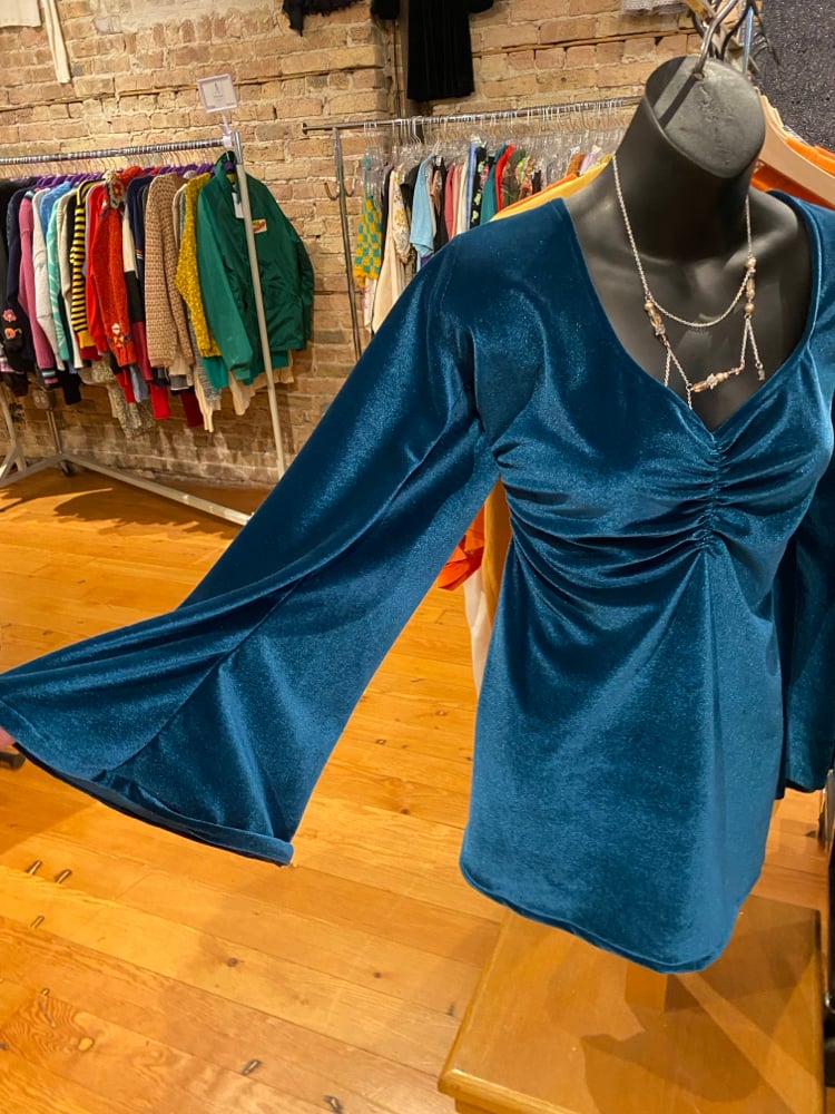Image of Velvet Bell Sleeve (teal)
