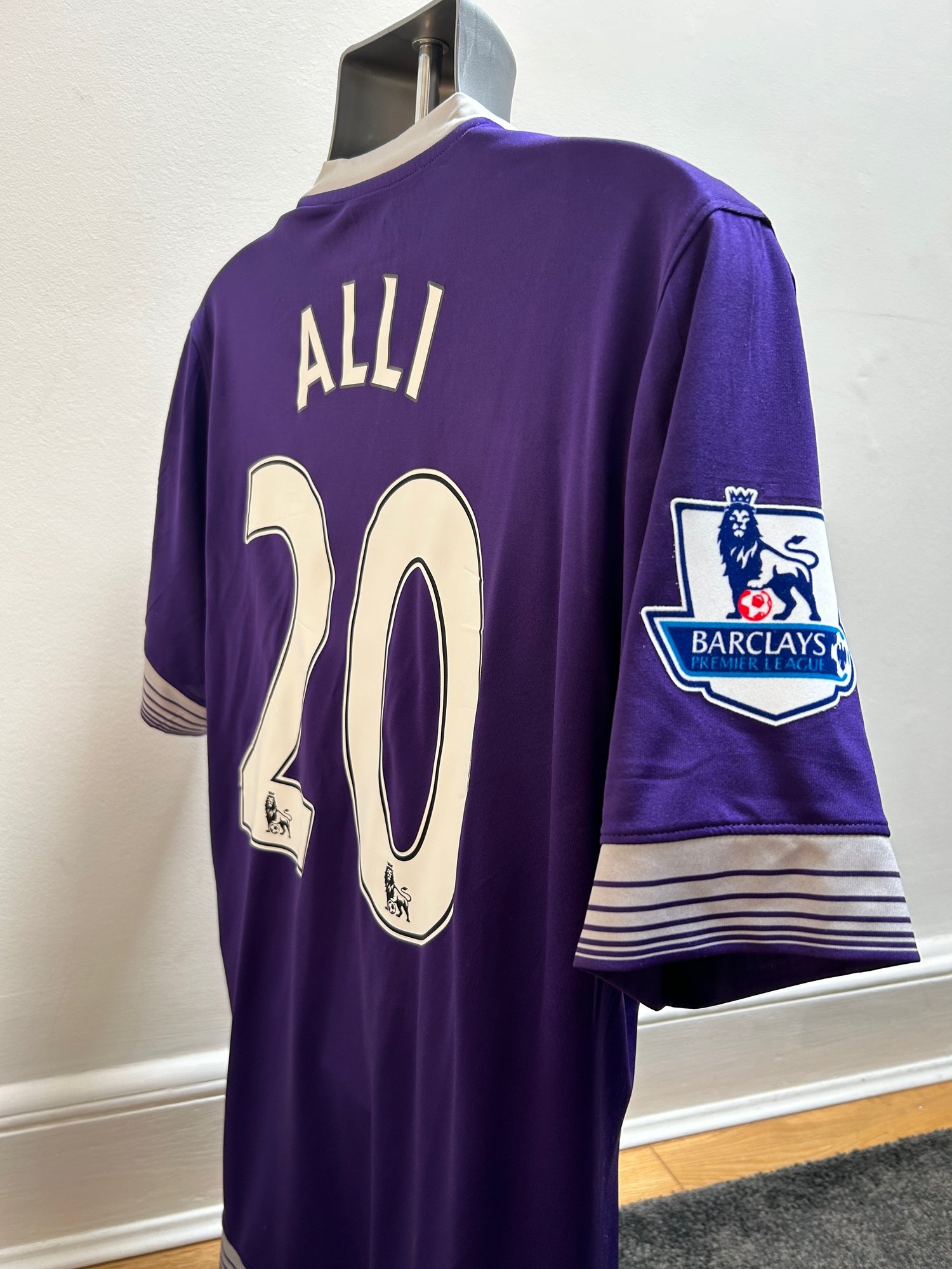 Image of Tottenham Hotspur “ALLI 20” 2015/16 Third Shirt + PL patches (L)