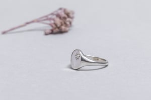 Image of ‘Star Setting’ Pearl Signet Ring