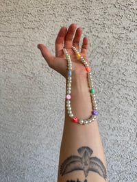 Image 8 of Smiles & Pearls Necklace 