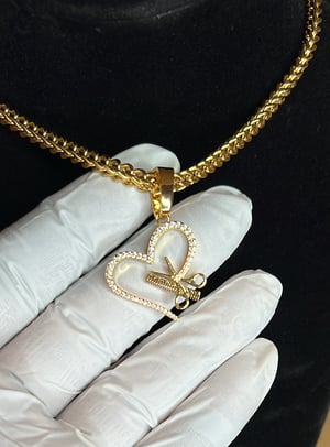 Image of RAW N UNKUT LOVE STYLZ PENDANT