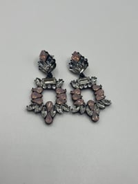 Two tone crystal drop