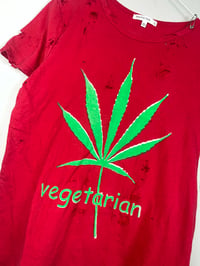 Image 2 of VEGETARIAN T-SHIRT - 5