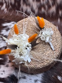 Image 14 of Corsages