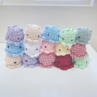 crochet dumbo octopus keychain (pick your color)