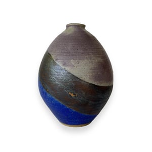 Image of TRI-COLOR LARGE EGG SHAPED VASE