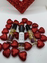 Image 2 of Zuri Bloom