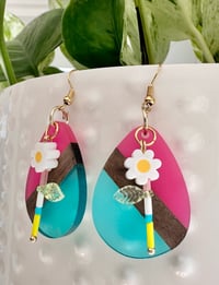 Image 2 of Beaded Earrings 07