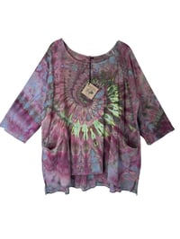 Image 2 of XL Cotton Forager Top in Electric Spiral Ice Dye
