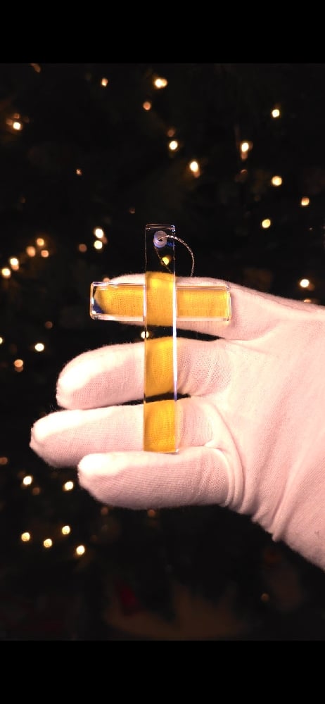 Image of Ornament drop 